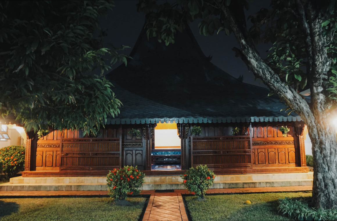 Malang Travelista 3 Days Yogyakarta Temple Tour 3